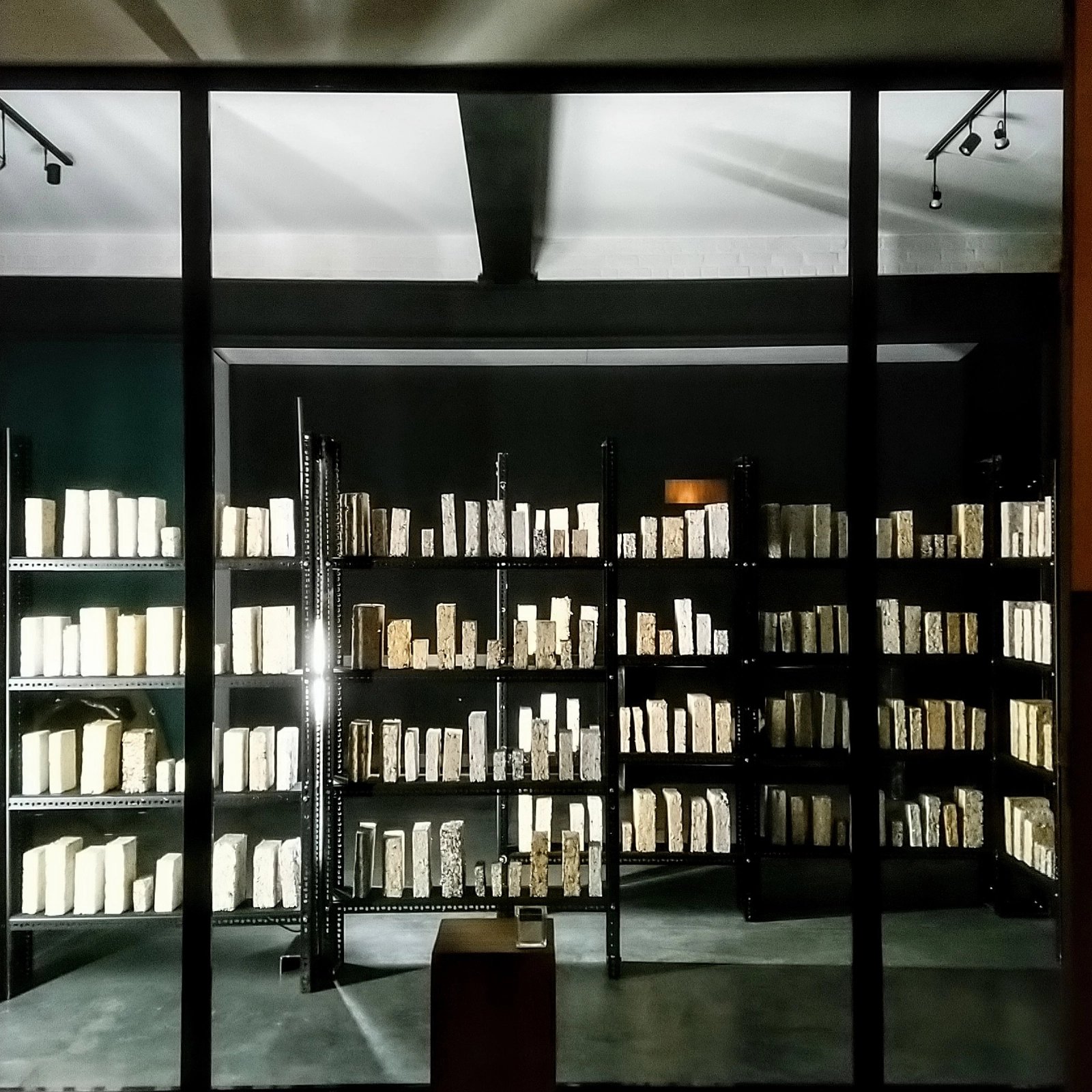 Pedro Piet Art installations, Conceptual Art, Large monumental installations, Minimalist Pieces 01350